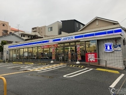 ローソン、1号店で50年前の店舗ラッピングを再現　AR企画も実施
